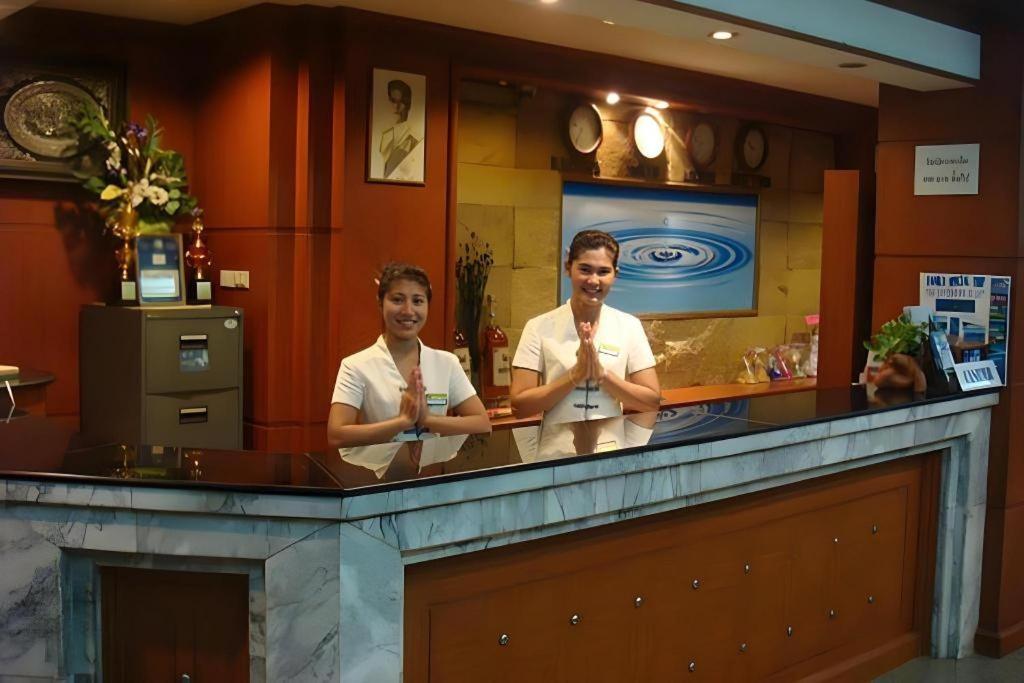 Thai Hotel Krabi town Exterior foto